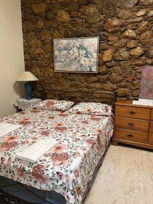 The -300 -A Centrally Located Heritage Home أسبرطة المظهر الخارجي الصورة
